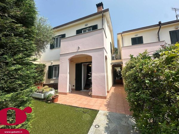 casa indipendente in vendita ad Imperia in zona Torrazza / Clavi