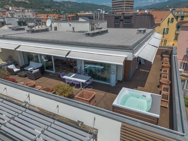 appartamento in vendita ad Imperia