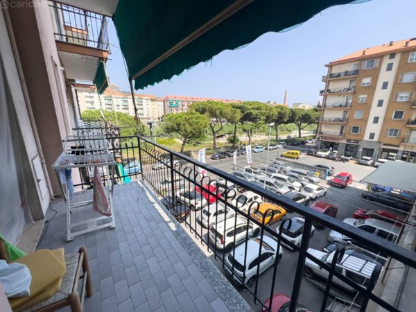 appartamento in vendita ad Imperia in zona Porto Maurizio