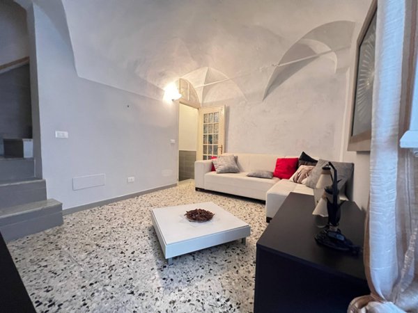 quadrivano in vendita ad Imperia in zona Porto Maurizio