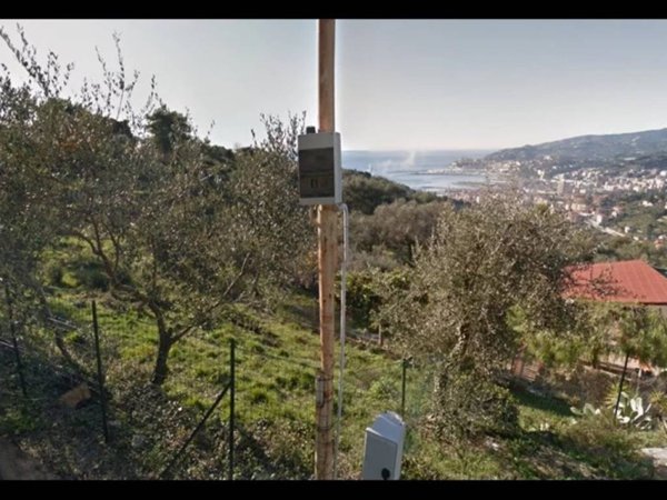 terreno agricolo in vendita ad Imperia in zona Oneglia