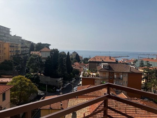 appartamento in vendita ad Imperia in zona Oneglia