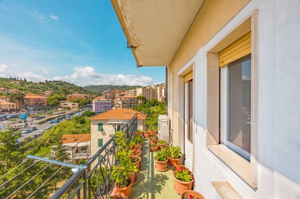 appartamento in vendita ad Imperia in zona Porto Maurizio