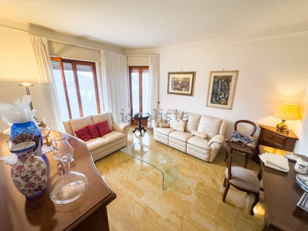 appartamento in vendita ad Imperia