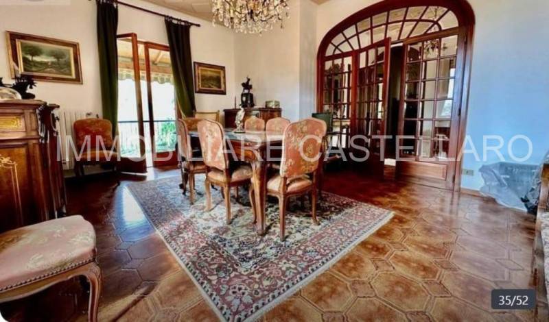 casa indipendente in vendita ad Imperia