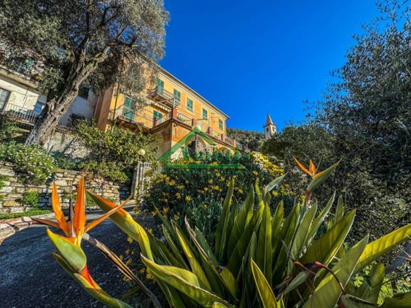 casa indipendente in vendita ad Imperia