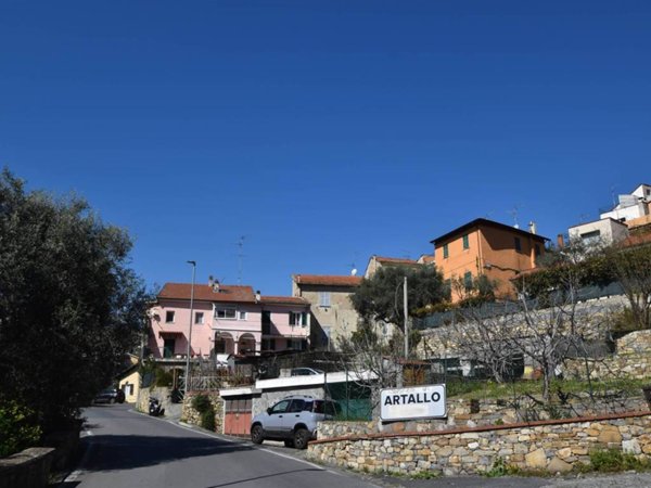 appartamento in vendita ad Imperia in zona Porto Maurizio