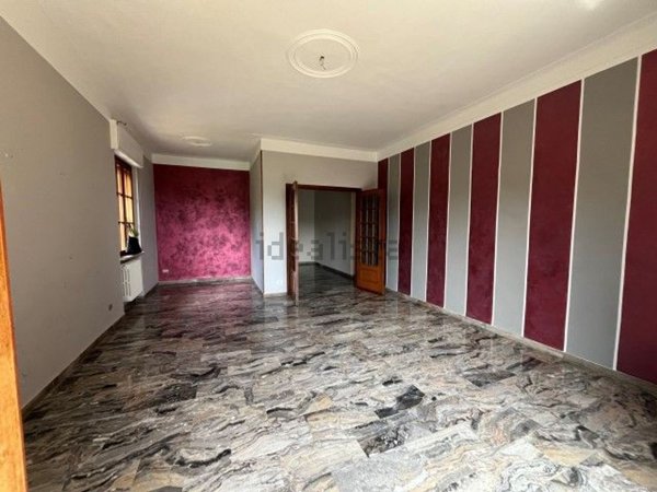 appartamento in vendita ad Imperia in zona Sant'Agata