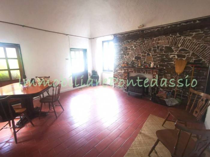 appartamento in vendita ad Imperia in zona Moltedo