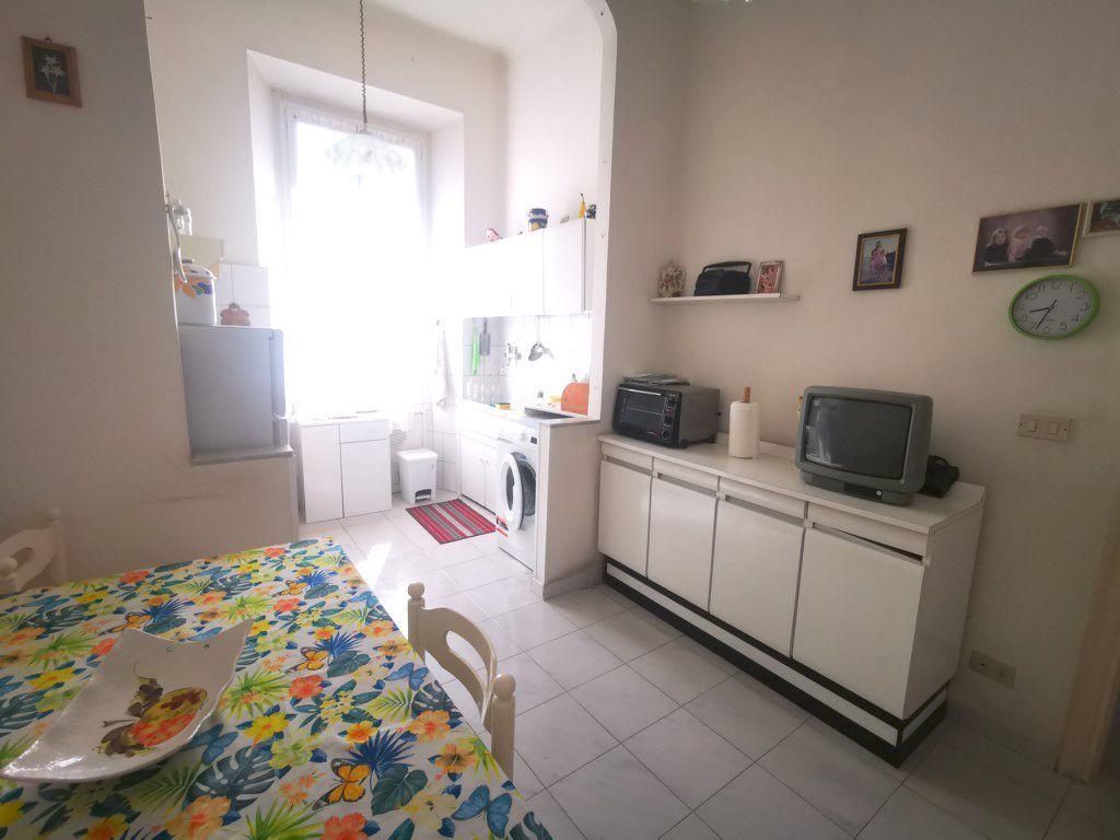 appartamento in vendita ad Imperia in zona Oneglia