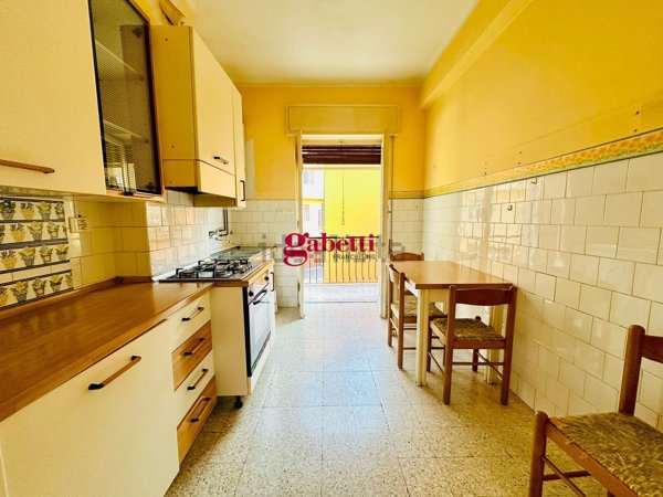 appartamento in vendita ad Imperia