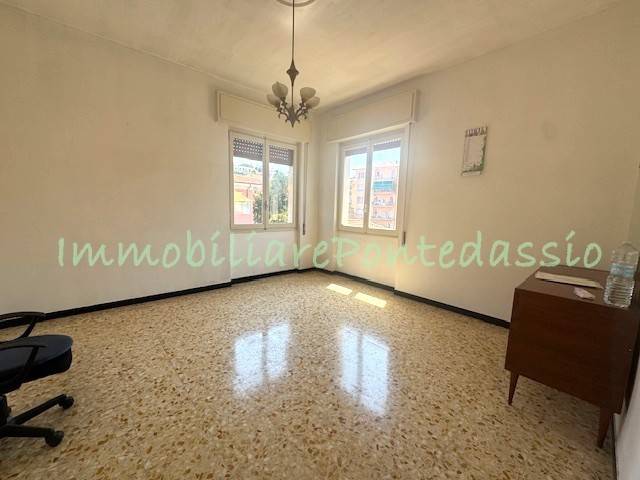 appartamento in vendita ad Imperia in zona Oneglia