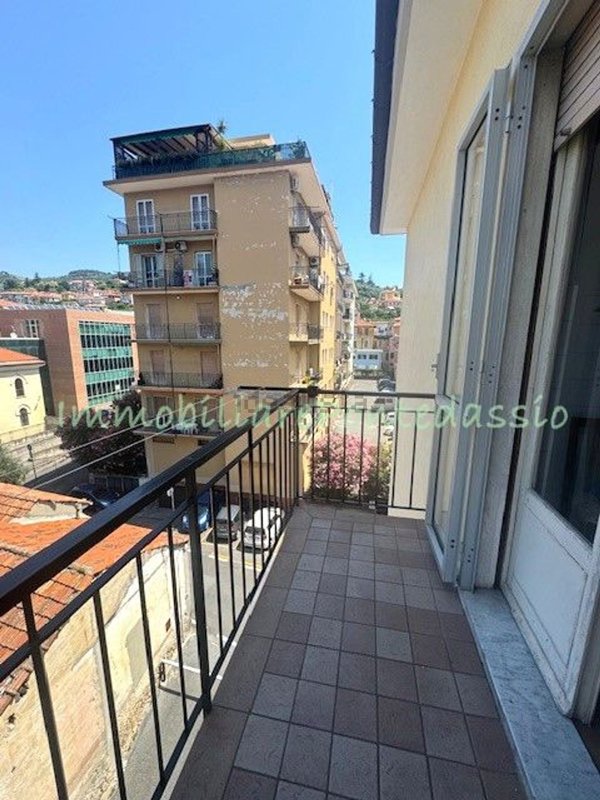 appartamento in vendita ad Imperia in zona Oneglia