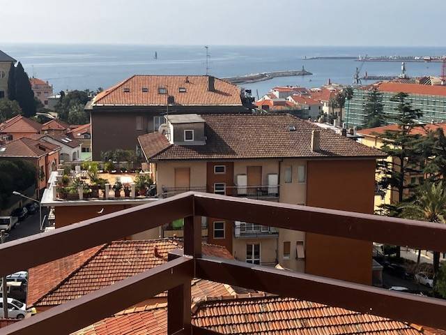 appartamento in vendita ad Imperia in zona Oneglia