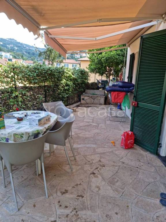 appartamento in vendita ad Imperia in zona Oneglia