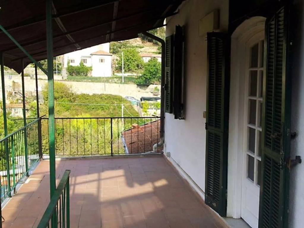appartamento in vendita ad Imperia in zona Oneglia