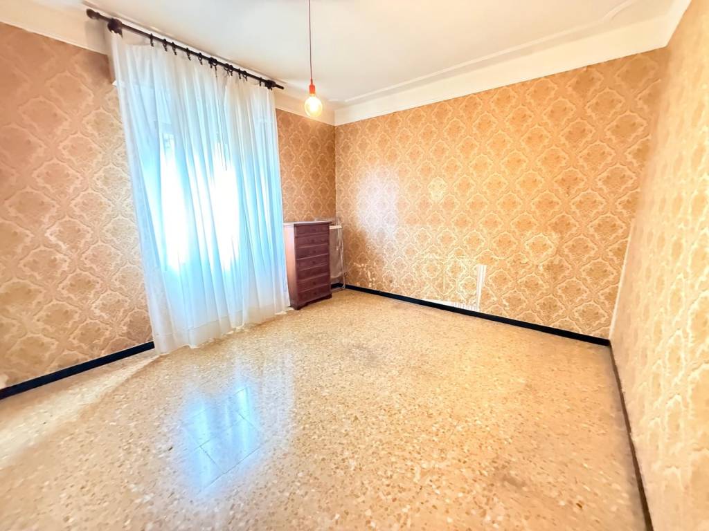 appartamento in vendita ad Imperia in zona Oneglia