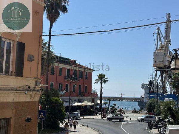 appartamento in vendita ad Imperia in zona Oneglia