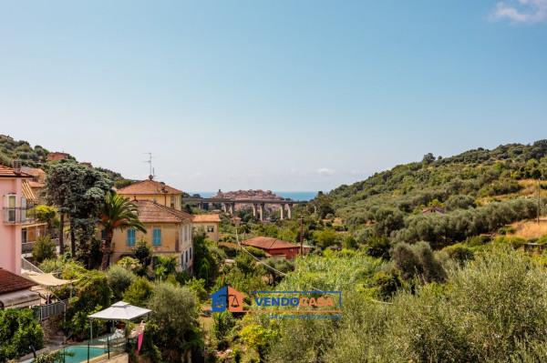 appartamento in vendita ad Imperia in zona Artallo