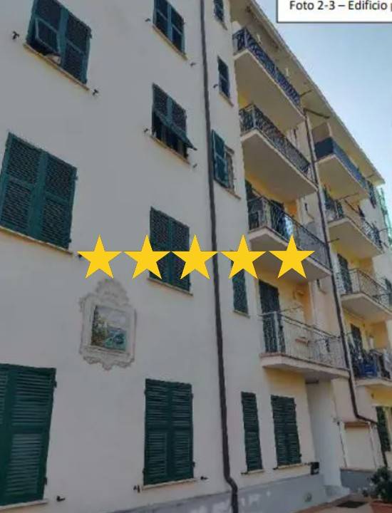 appartamento in vendita ad Imperia in zona Porto Maurizio