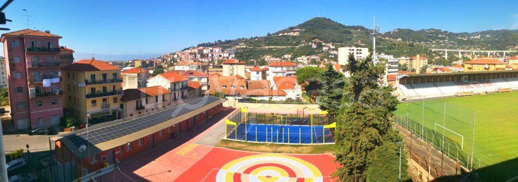 appartamento in vendita ad Imperia in zona Oneglia