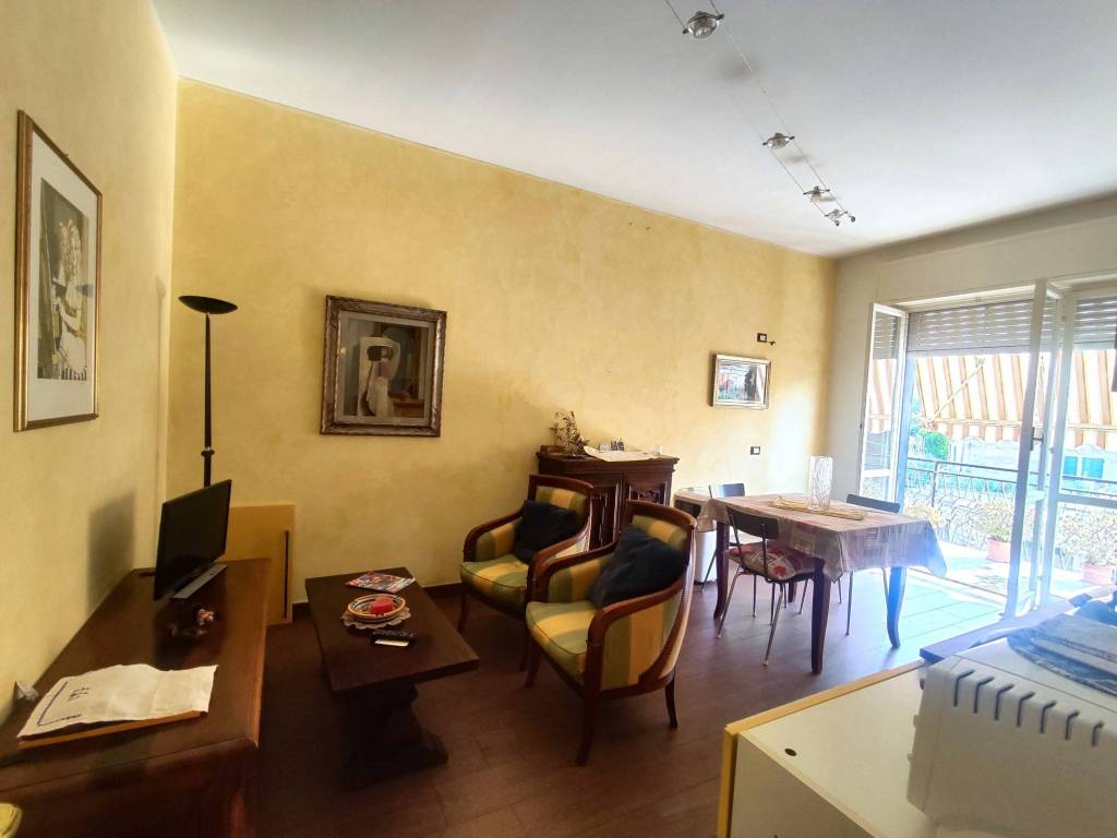 appartamento in vendita ad Imperia in zona Porto Maurizio