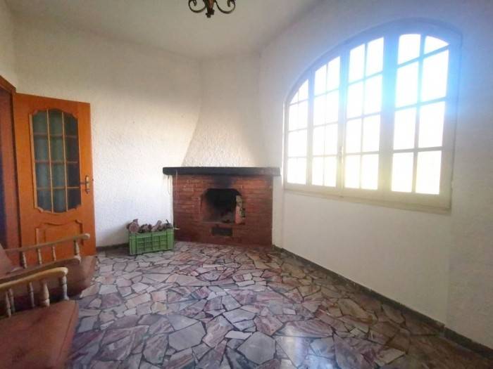 casa indipendente in vendita ad Imperia in zona Montegrazie