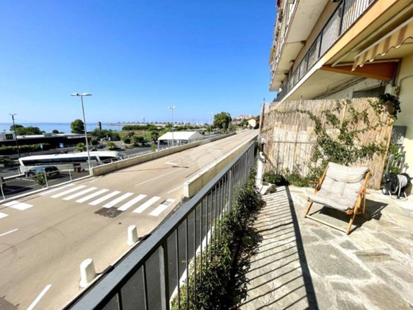 appartamento in vendita ad Imperia in zona Porto Maurizio
