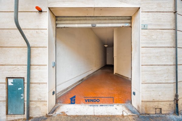 locale di sgombero in vendita ad Imperia in zona Porto Maurizio