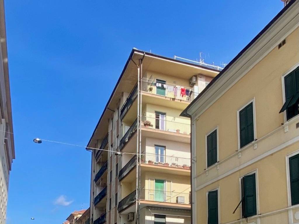 appartamento in vendita ad Imperia in zona Oneglia