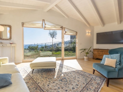 casa indipendente in vendita ad Imperia in zona Porto Maurizio