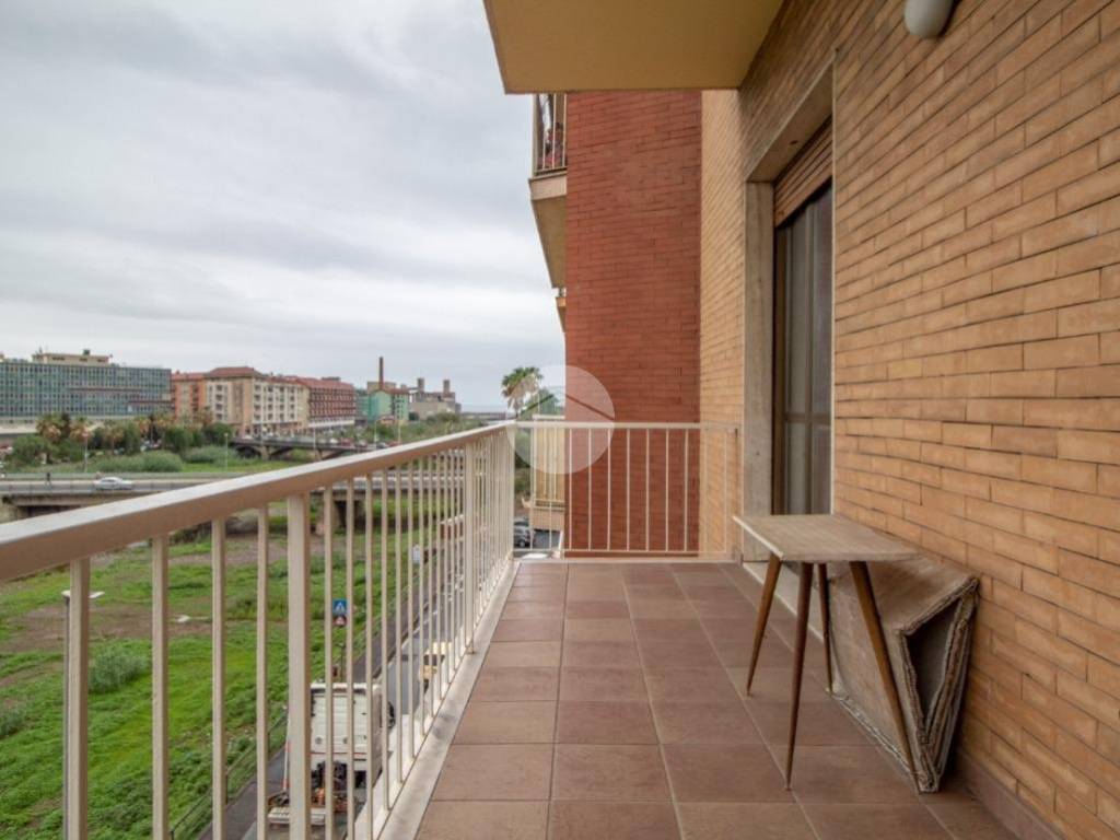 appartamento in vendita ad Imperia in zona Porto Maurizio