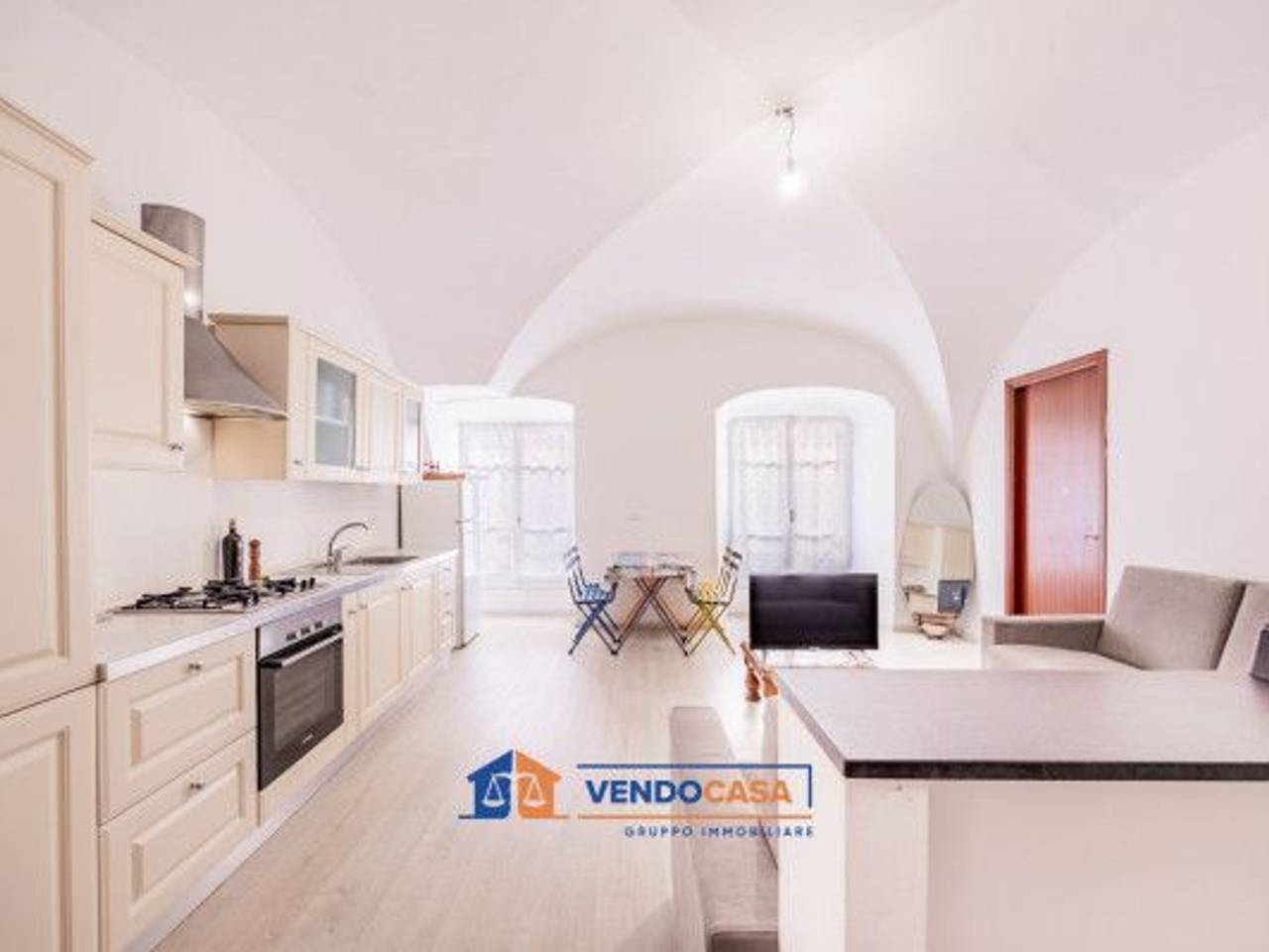 appartamento in vendita ad Imperia in zona Porto Maurizio