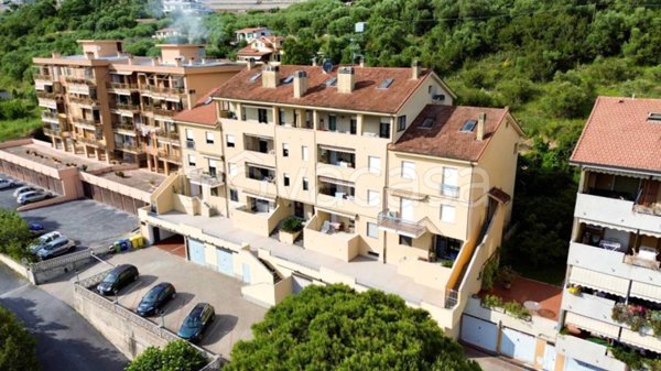 appartamento in vendita ad Imperia