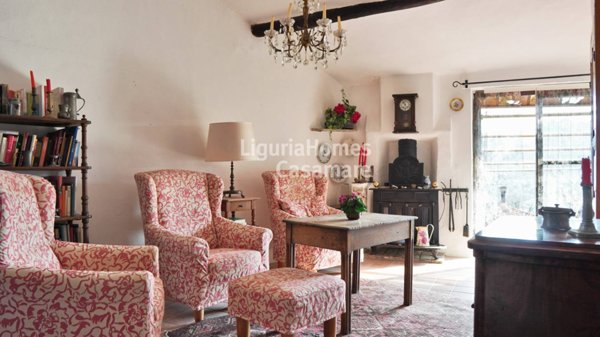 appartamento in vendita ad Imperia in zona Torrazza / Clavi