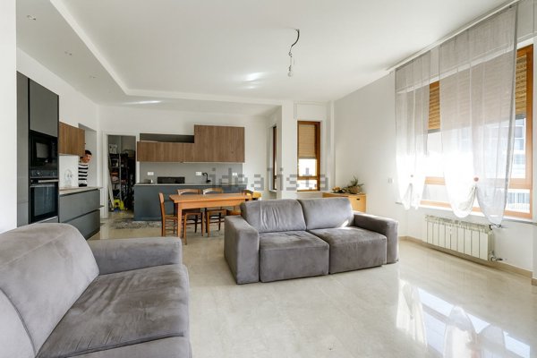 appartamento in vendita ad Imperia in zona Oneglia