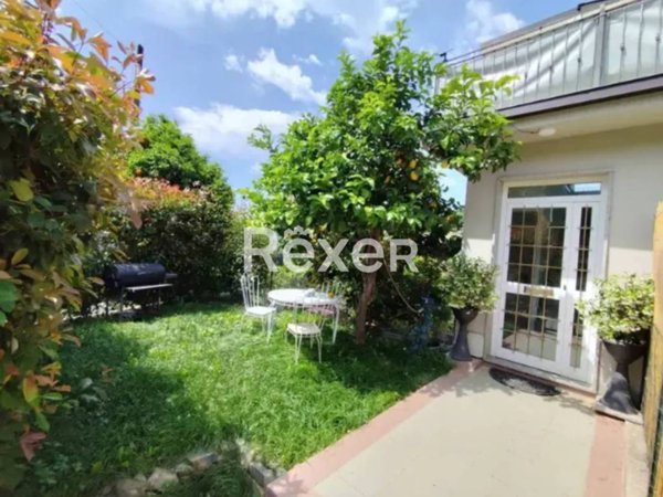 appartamento in vendita ad Imperia in zona Porto Maurizio