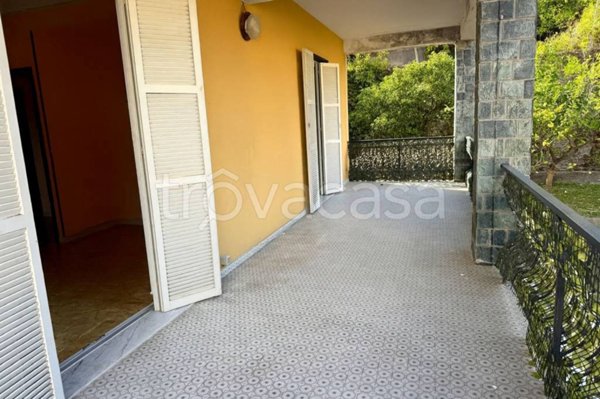 appartamento in vendita ad Imperia in zona Porto Maurizio