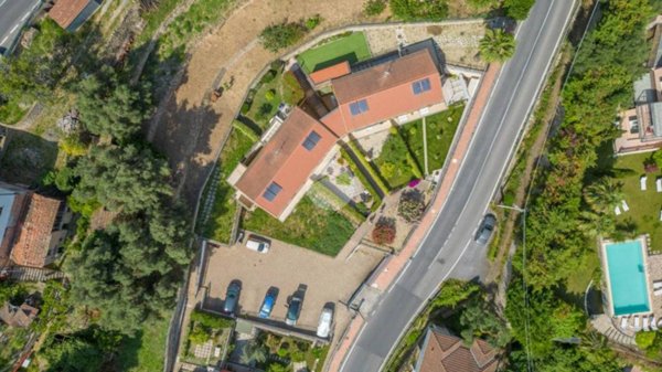 appartamento in vendita ad Imperia in zona Oneglia