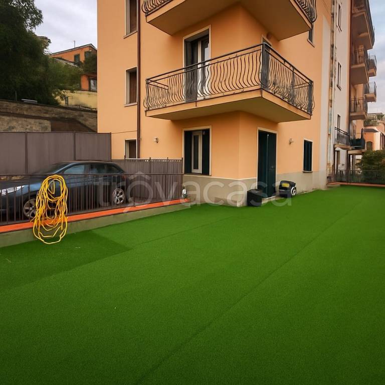 appartamento in vendita ad Imperia in zona Oneglia