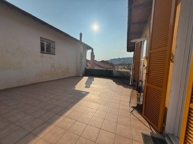 appartamento in vendita ad Imperia in zona Oneglia