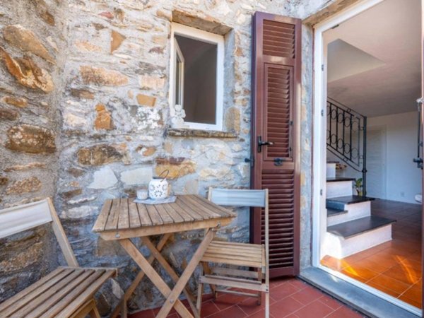 appartamento in vendita ad Imperia