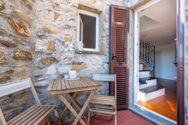 appartamento in vendita ad Imperia in zona Oneglia