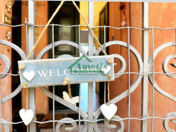 appartamento in vendita ad Imperia in zona Artallo