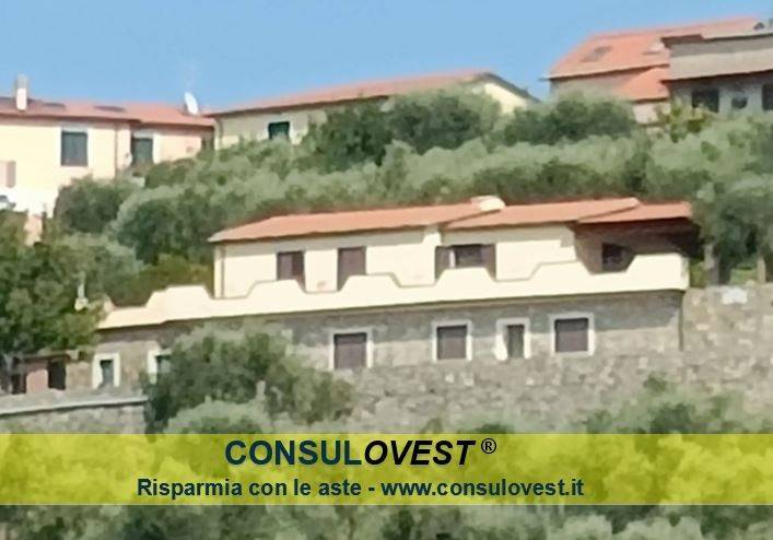 casa indipendente in vendita ad Imperia