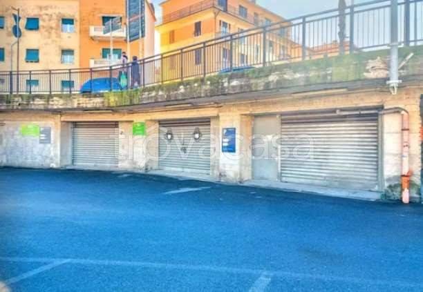 casa indipendente in vendita ad Imperia in zona Porto Maurizio