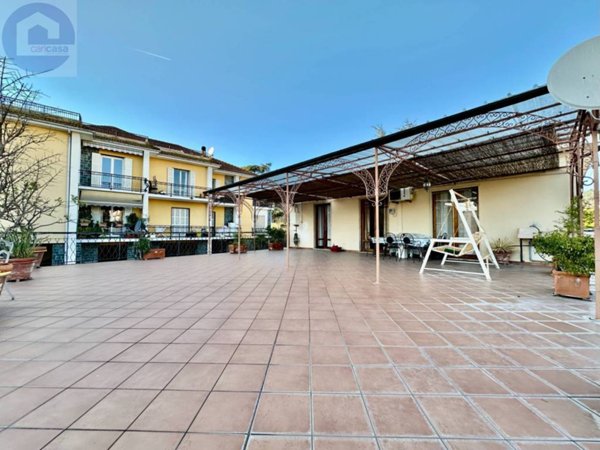 casa indipendente in vendita ad Imperia in zona Porto Maurizio