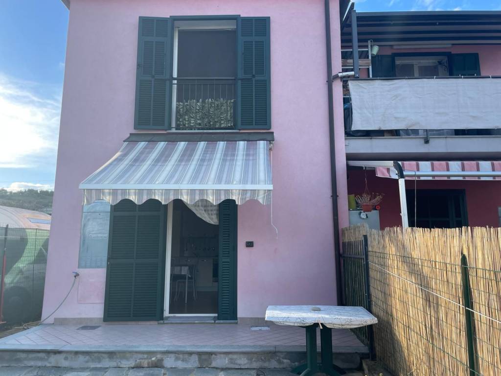 appartamento in vendita ad Imperia in zona Porto Maurizio