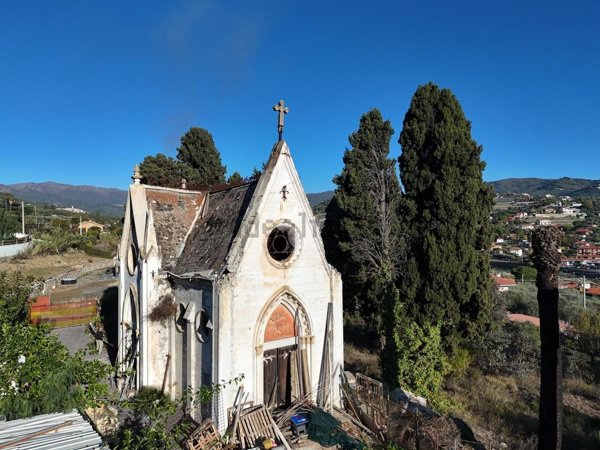 appartamento in vendita ad Imperia