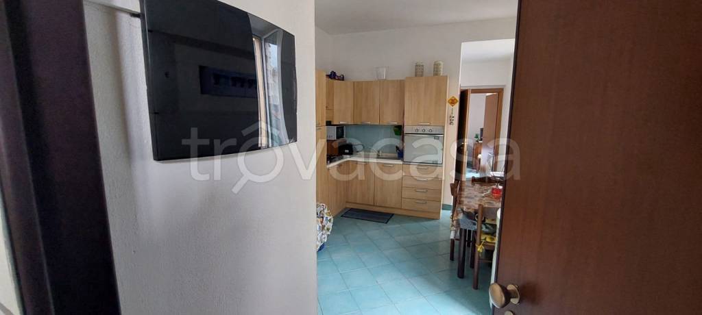 appartamento in vendita ad Imperia in zona Porto Maurizio